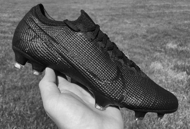 Nike Mercurial Vapor 13 Review photo 1